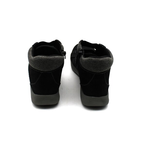 Women S Clarks Adella Bend Booties - Picture 7 of 7